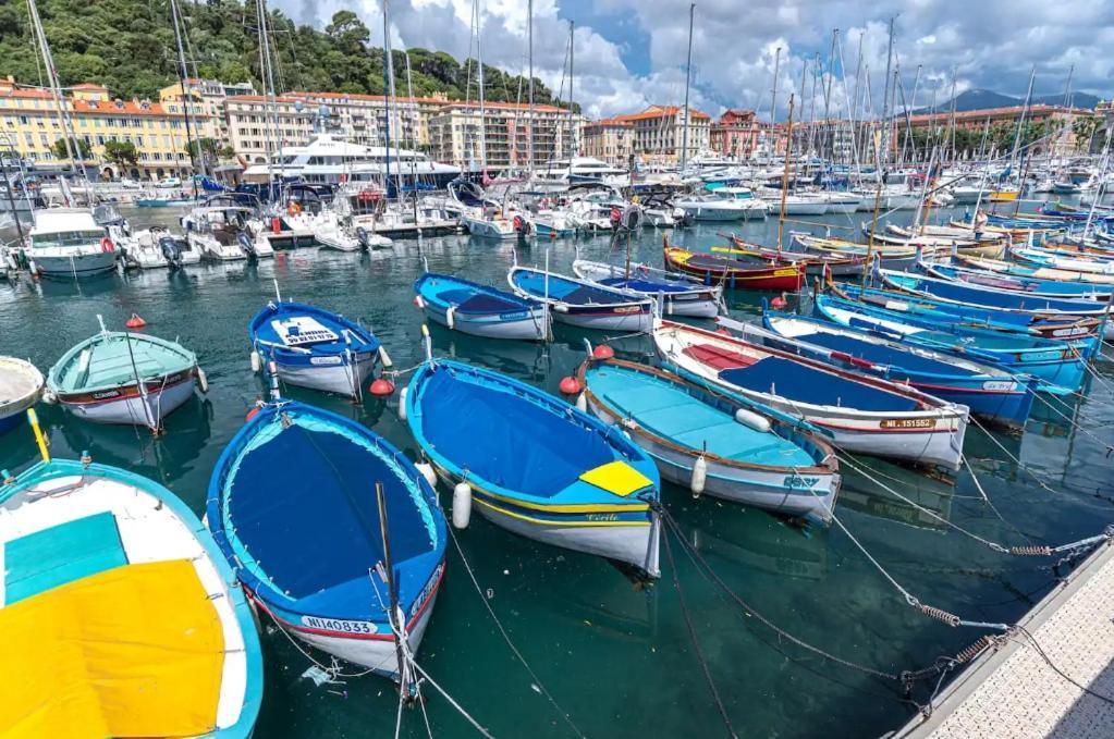 T1 Centre - Ideal Couple & Amis - Confort - Wifi - Calme - Climatisation - Coin Terrasse * Nizza