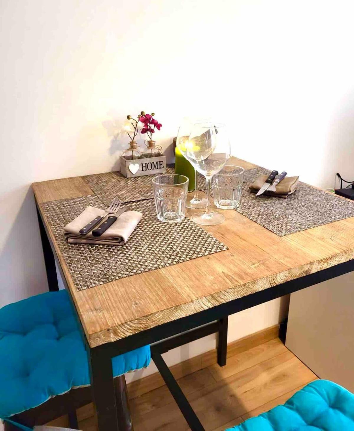 T1 Centre - Ideal Couple & Amis - Confort - Wifi - Calme - Climatisation - Coin Terrasse Apartment